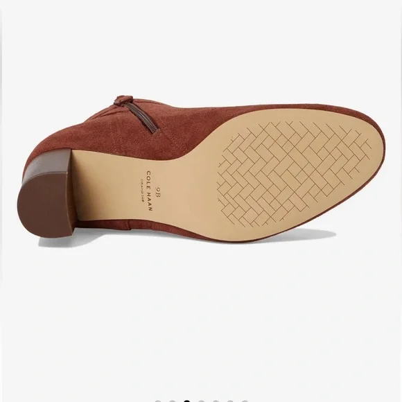 NWT Cole Haan brown suede ankle boots with zipper size 9 comes with box - Picture 2 of 13